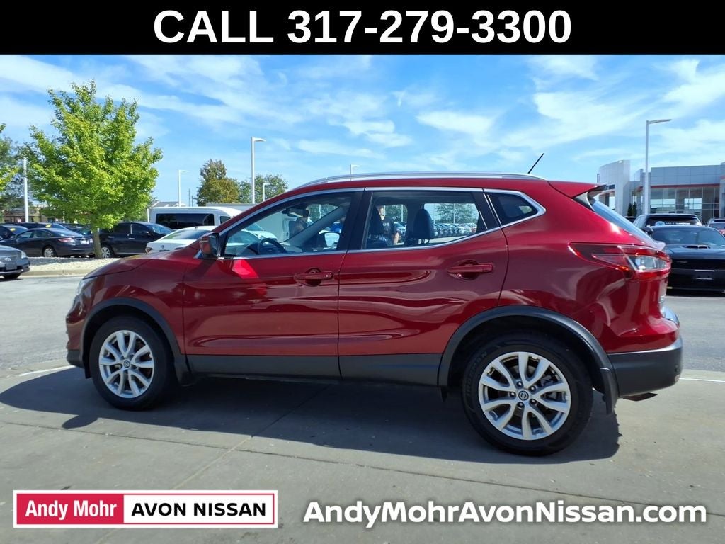 2022 Nissan Rogue Sport SV