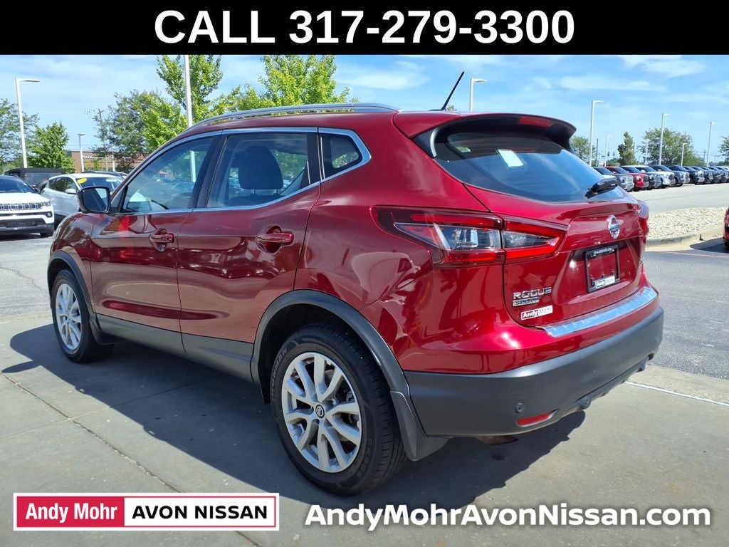 2022 Nissan Rogue Sport SV