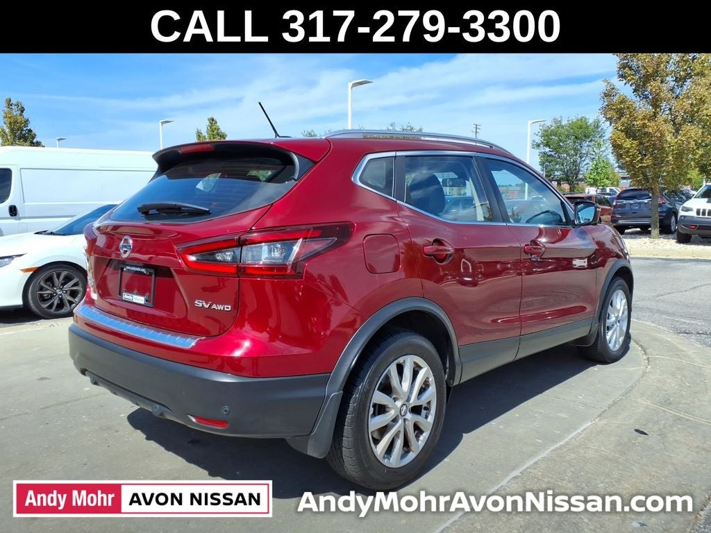 2022 Nissan Rogue Sport SV