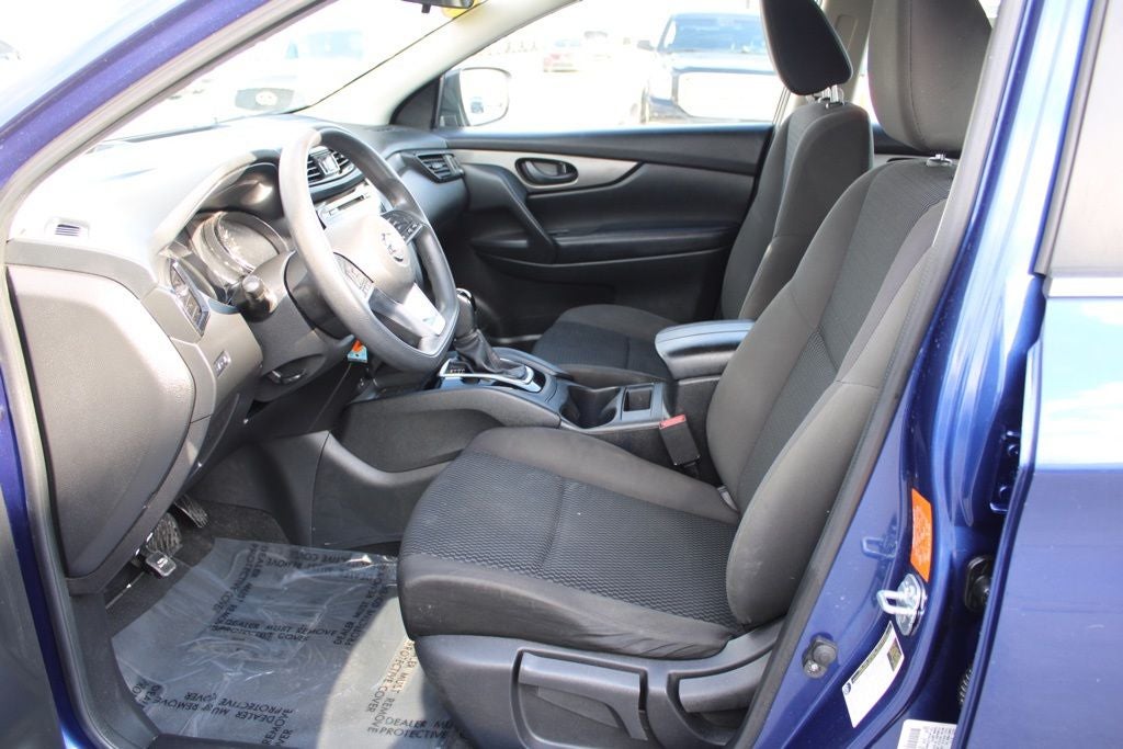 2017 Nissan Rogue Sport S