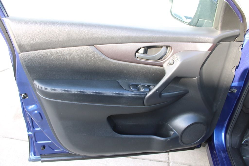 2017 Nissan Rogue Sport S