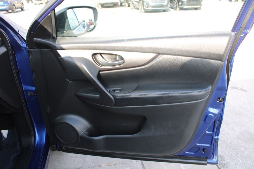 2017 Nissan Rogue Sport S