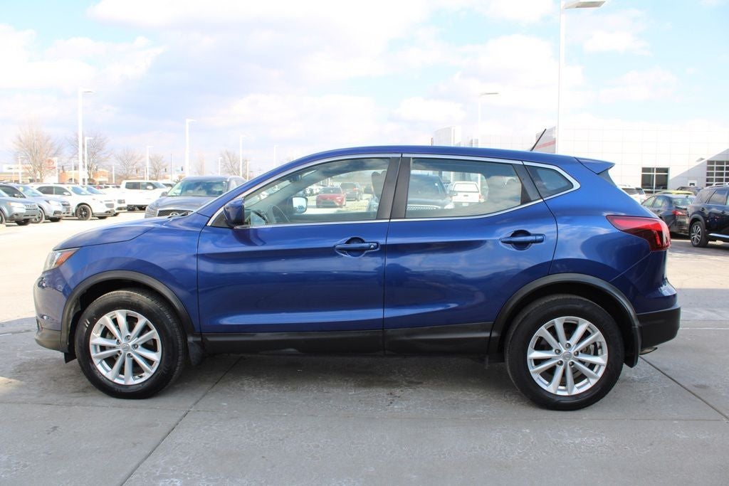 2017 Nissan Rogue Sport S