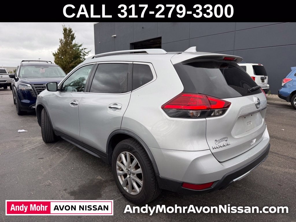 2017 Nissan Rogue SV