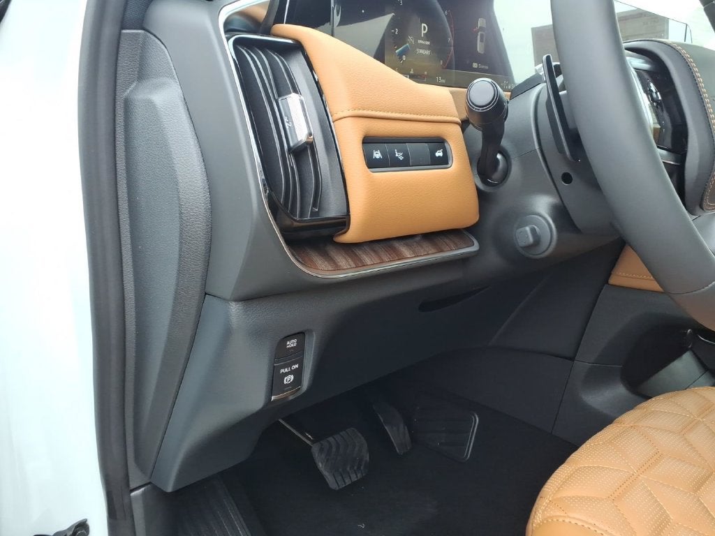 2026 Nissan Armada Platinum Reserve