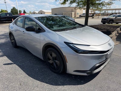 2025 Toyota Prius LE