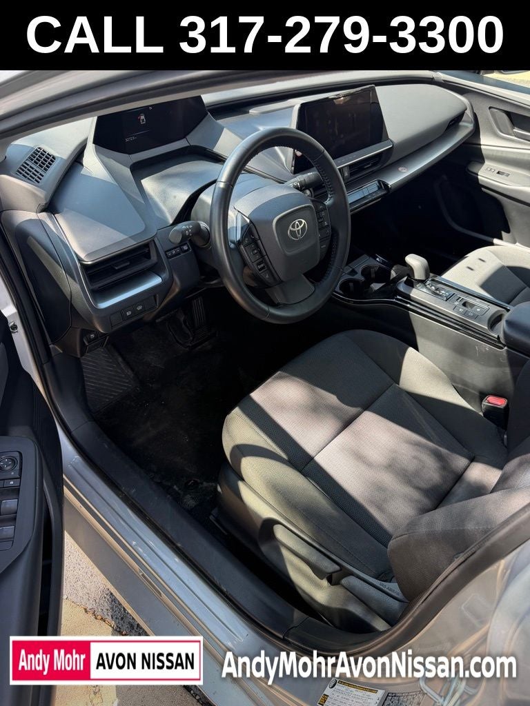 2025 Toyota Prius LE