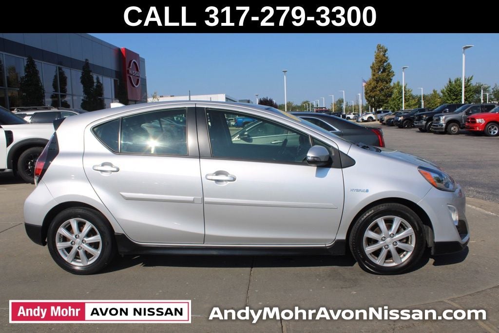 2017 Toyota Prius c Three
