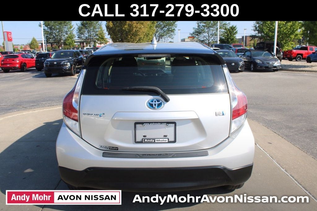 2017 Toyota Prius c Three