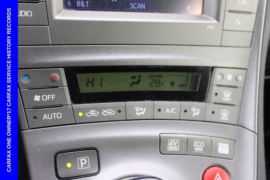 2015 Toyota Prius Two