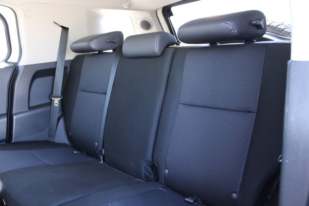 2014 Toyota FJ Cruiser Base