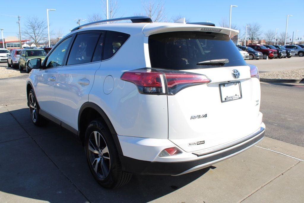 2018 Toyota RAV4 XLE