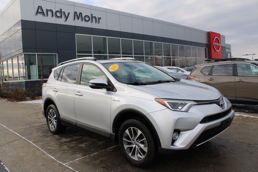 2016 Toyota RAV4 Hybrid XLE