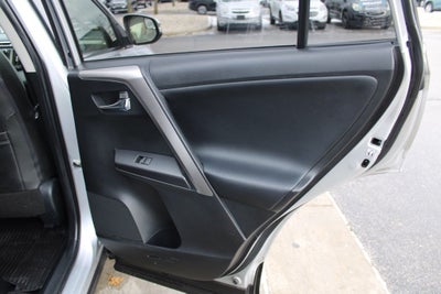 2016 Toyota RAV4 Hybrid XLE