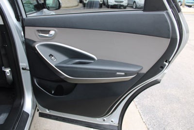 2017 Hyundai Santa Fe SE