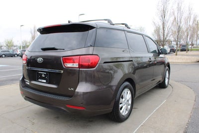 2017 Kia Sedona LX
