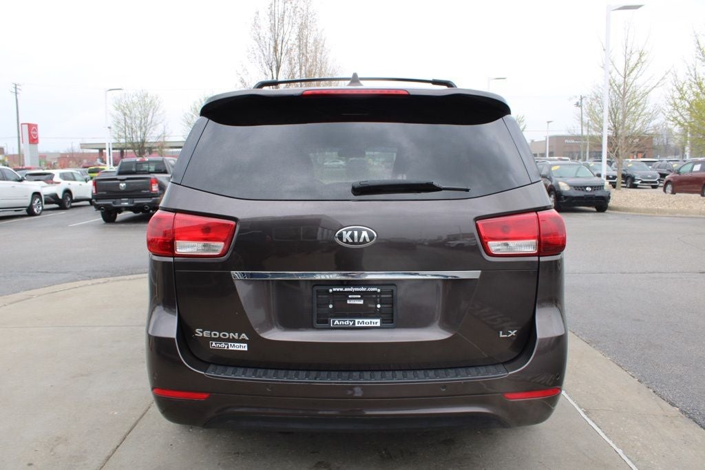 2017 Kia Sedona LX