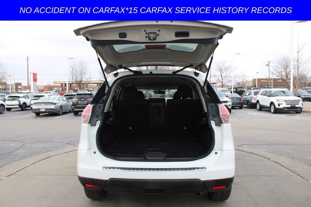 2016 Nissan Rogue SV