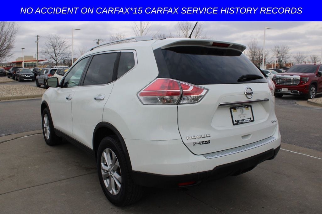 2016 Nissan Rogue SV