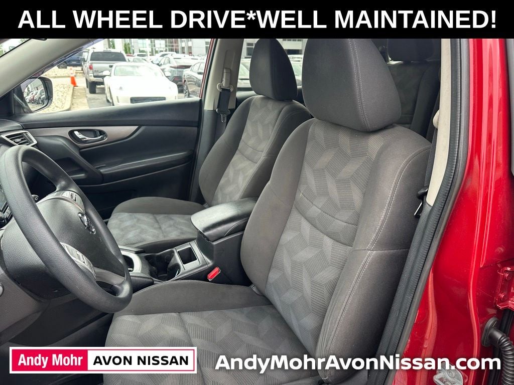 2016 Nissan Rogue SV