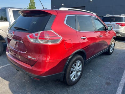 2016 Nissan Rogue SV