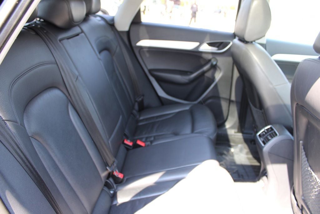 2017 Audi Q3 2.0T Premium