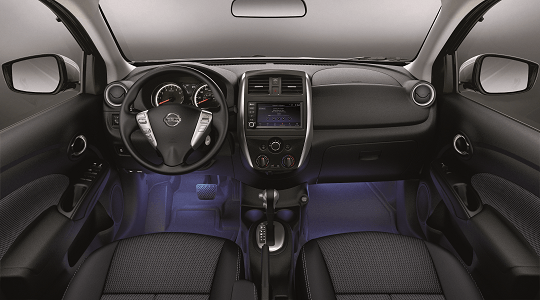 2019 Nissan Versa interior