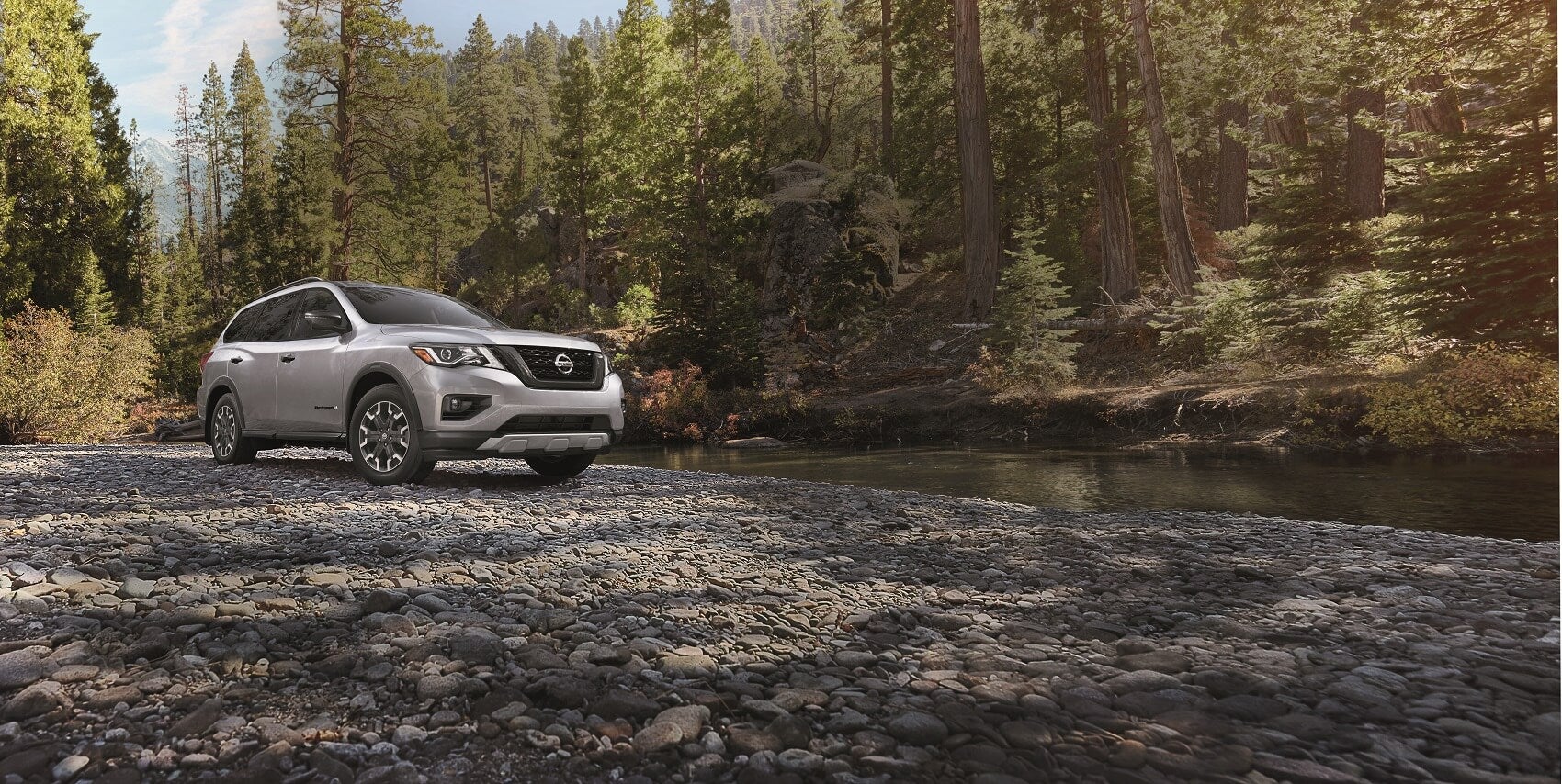 2022 Nissan Pathfinder Interior