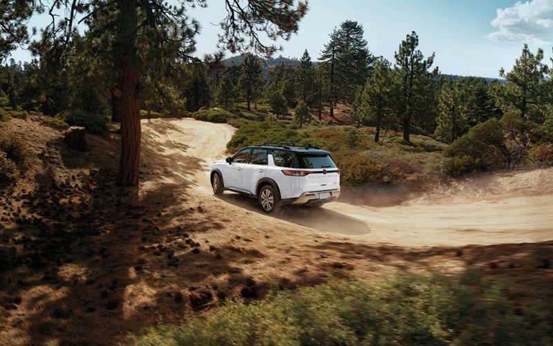 Reasons to Drive a Nissan Pathfinder in Avon IN
